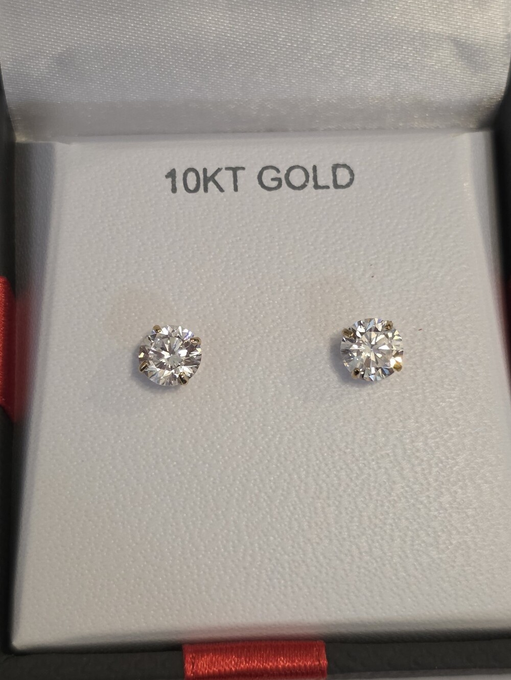 10K Gold Earrings  6mm Brand New